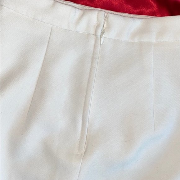 Bebe Flutter Ruffle Pencil Skirt Medium White - Picture 7 of 8